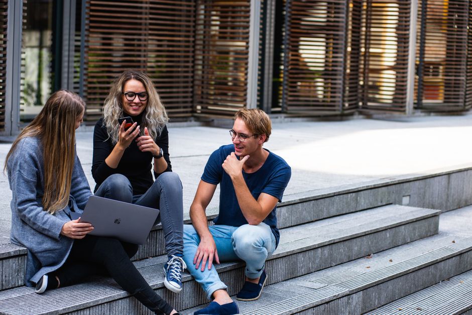 How To Apply To Canadian Universities Guide Ranking: Canadian university campus guide