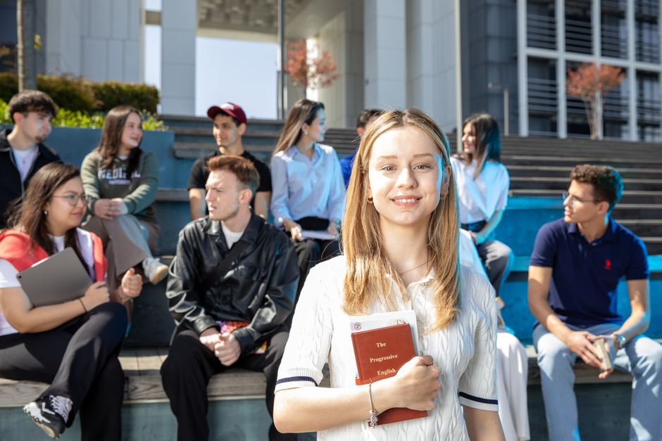 How To Apply To Canadian Universities Guide Requirements with Canadian university campus and application forms