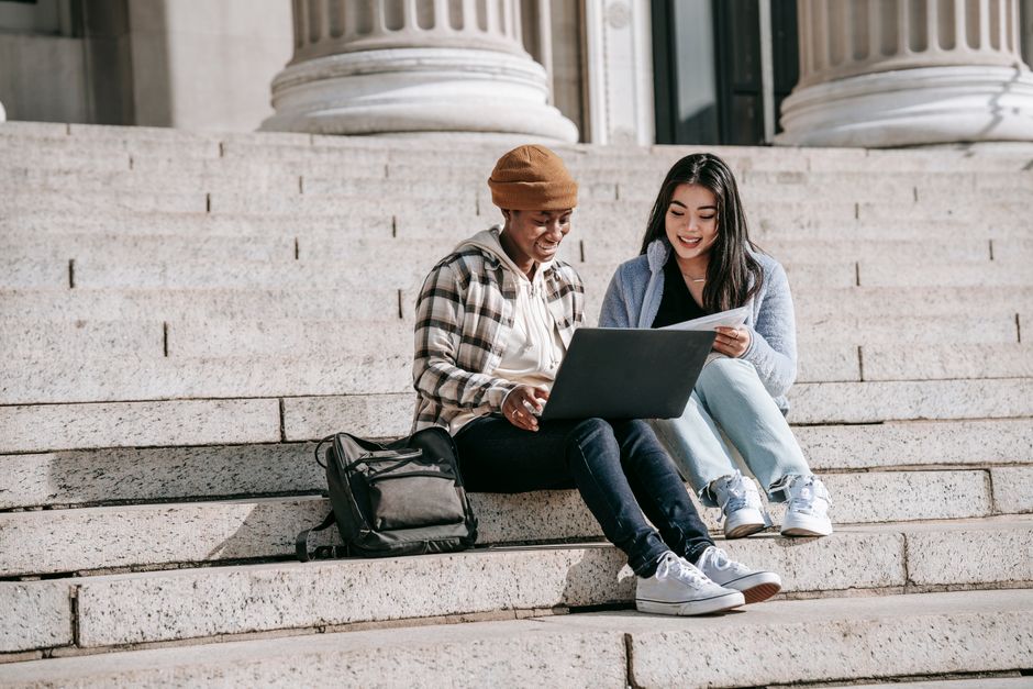 How To Apply To Canadian Universities