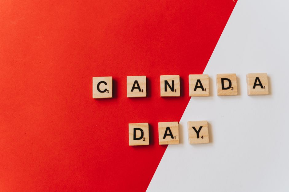Latest Canada Express Entry Draw Cutoff Score Calculator showing 2026 immigration costs