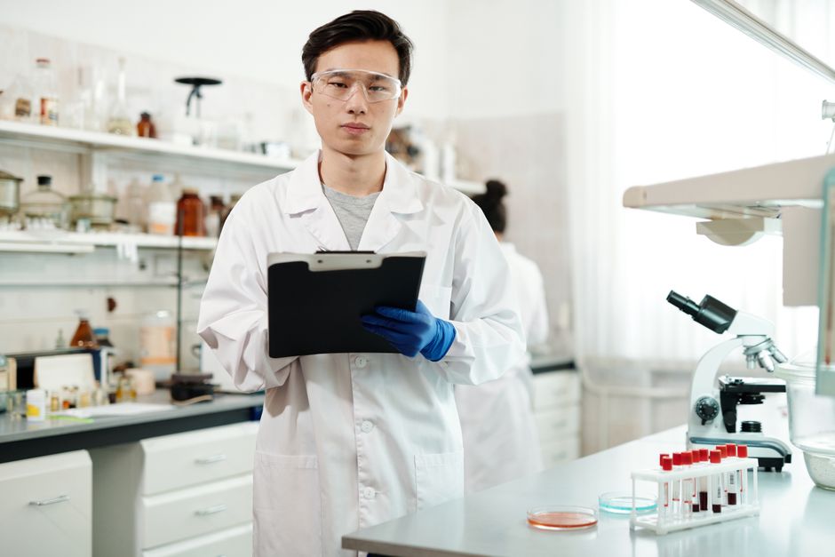 Data Scientist Jobs In Australia Skilled Migration: data scientist reviewing job listings