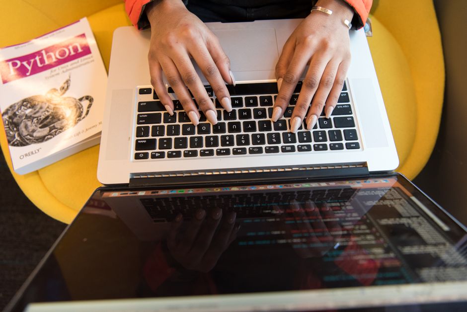 How To Prepare For Leetcode Coding Interviews Faang: candidate solving coding problems at a laptop
